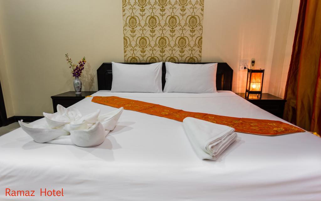 Ramaz Hotel Patong Bagian luar foto