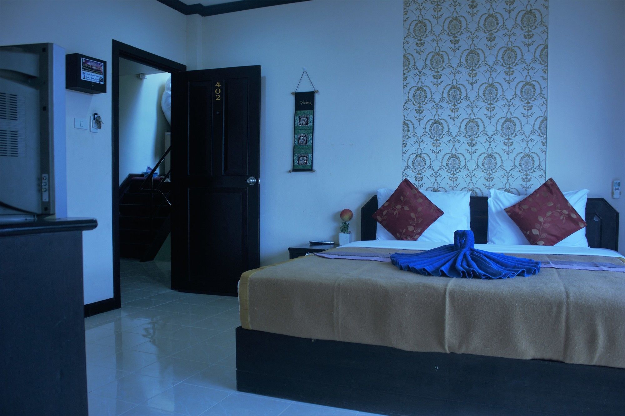 Ramaz Hotel Patong Bagian luar foto